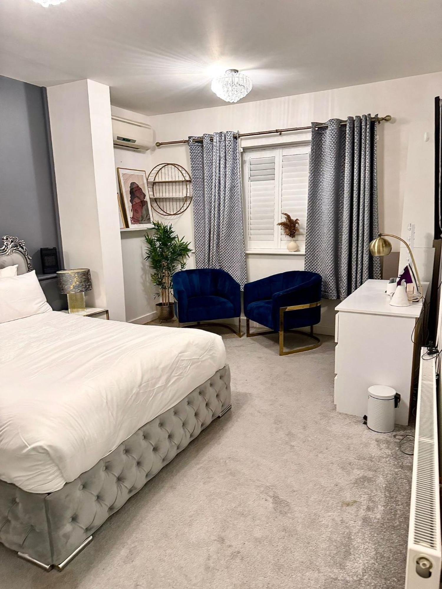 Deluxe Spacious King Size Room Hornchurch Extérieur photo
